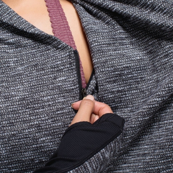 Lululemon Bhakti Yoga Jacket Size 6 Black Grey Gray Zip Up EUC - Picture 5 of 9